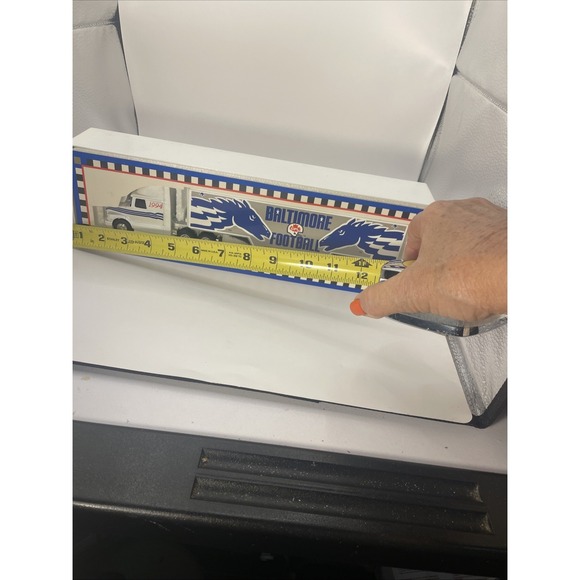 1994 Baltimore Colts CFL Limited Edition Diecast Metal Truck Hauler - Picture 3 of 6